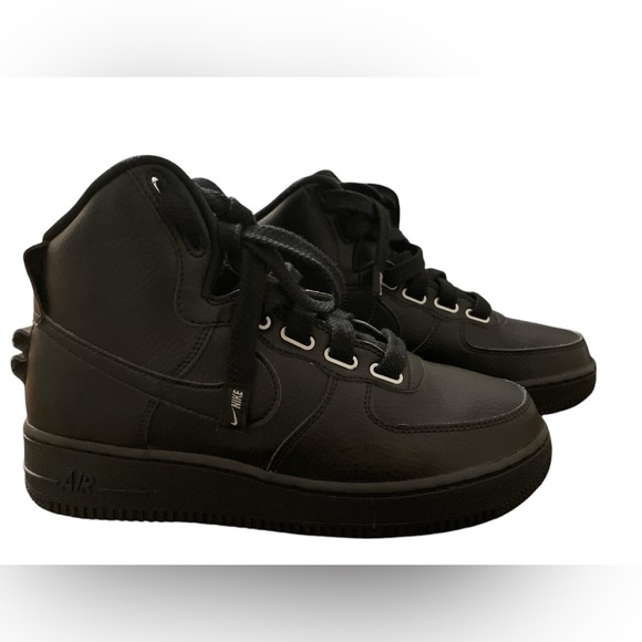 Nike Air Force 1 High Utility Triple Black Leather - Picture 3 of 4